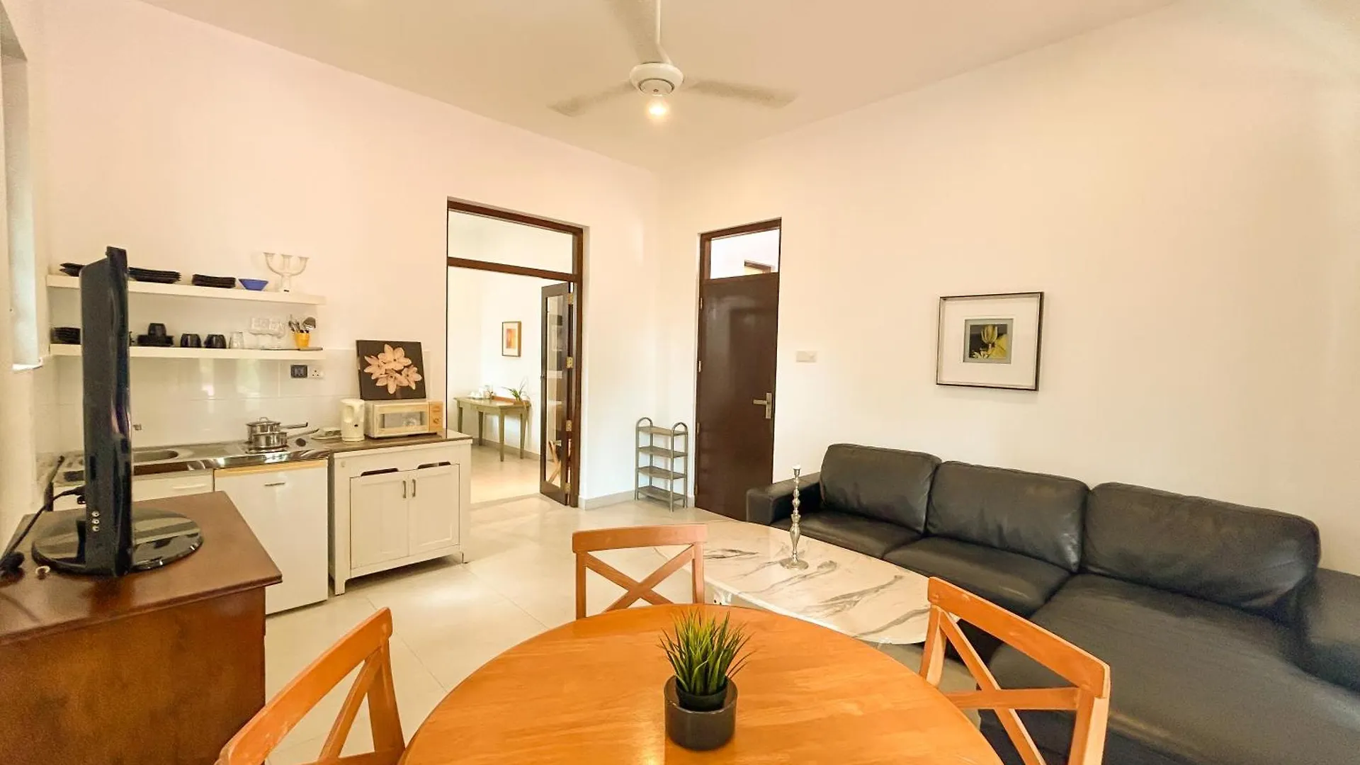 Maria Villa By Blue Bird Negombo 2*,